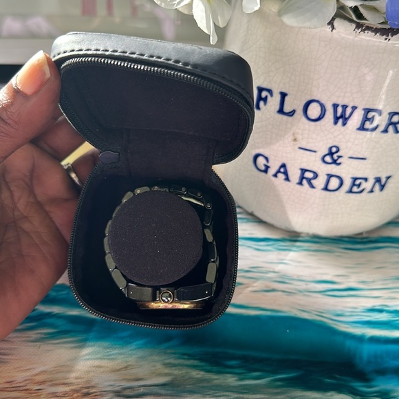 Channel J12 Watch - Picture 2 of 5